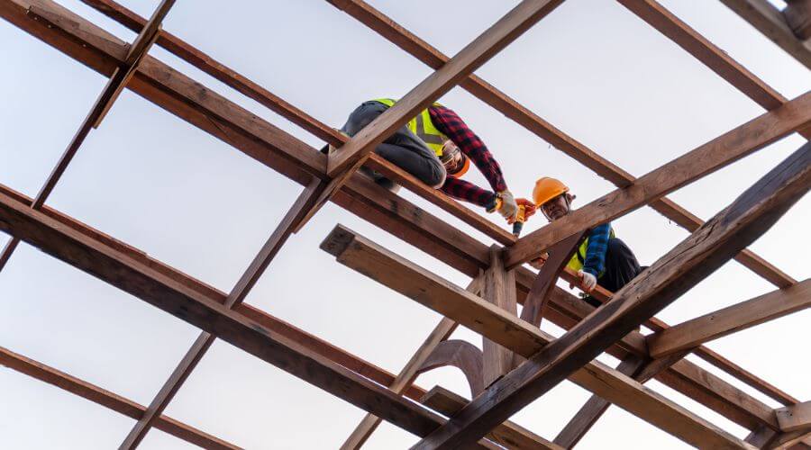 Professional gutter cleaning services in Graysville, OH